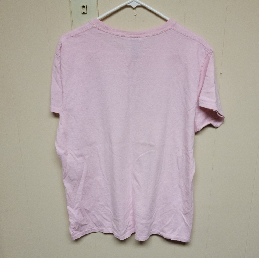 Cute tshirt - Picture 2 of 3